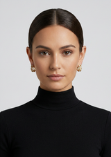 ANIKA CHAIN HUGGIE HOOP EARRING