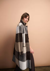 FEATHER YARN ABSTRACT PRINT SWEATER COAT