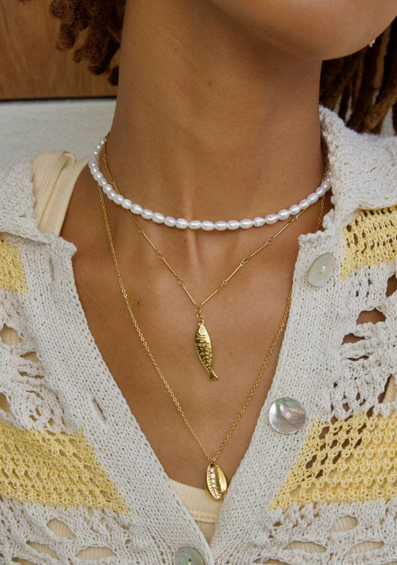 TAHLIA SHELL PENDANT NECKLACE