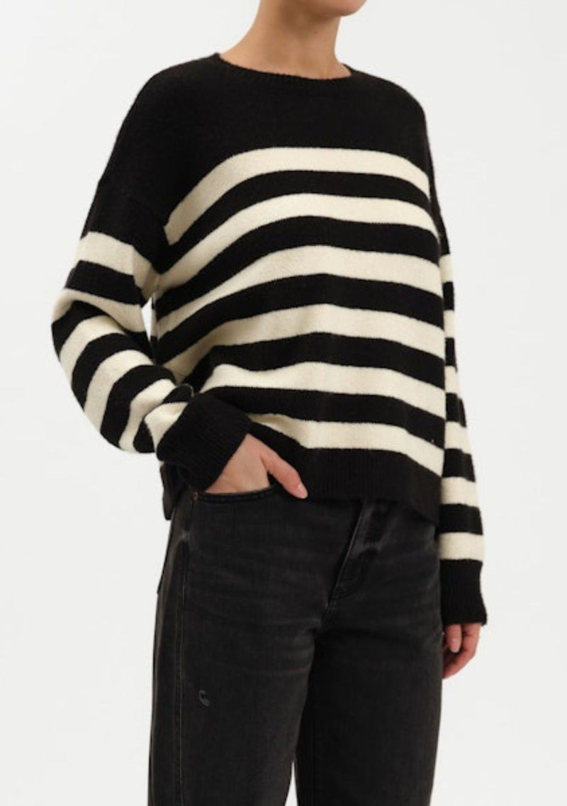 CARYLE EVERYDAY CREWNECK SWEATER