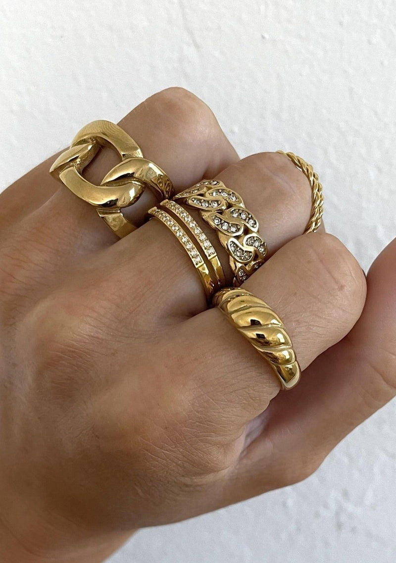 LAYNE DOUBLE RING