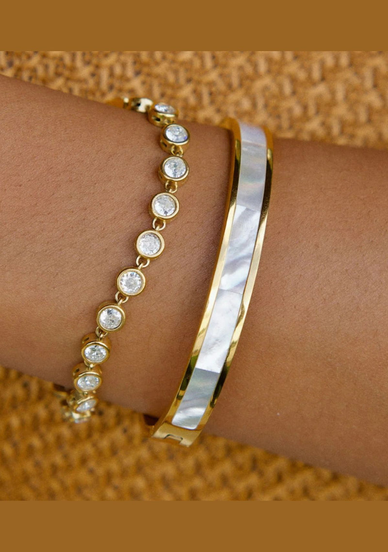 ESTELLE MOTHER OF PEARL BANGLE BRACELET
