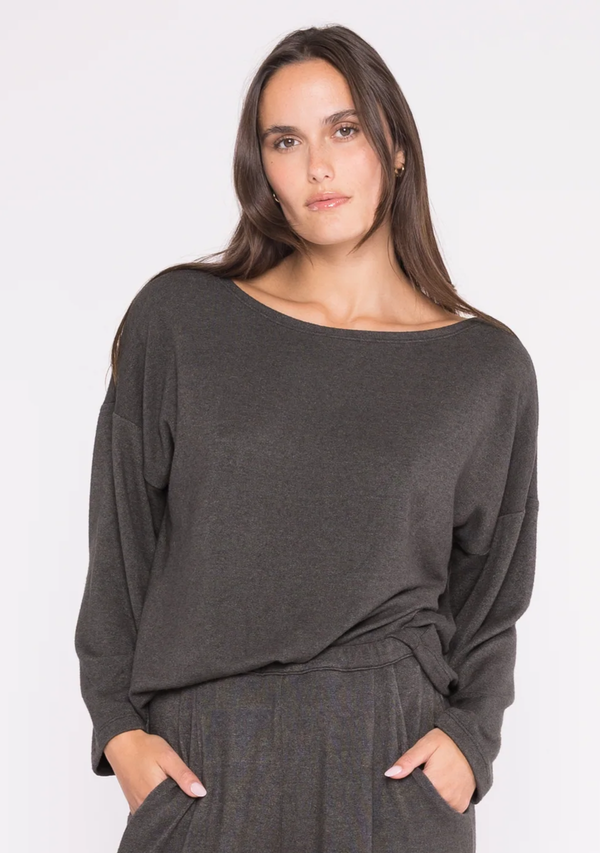 SWEATER KNIT BOAT NECK TOP