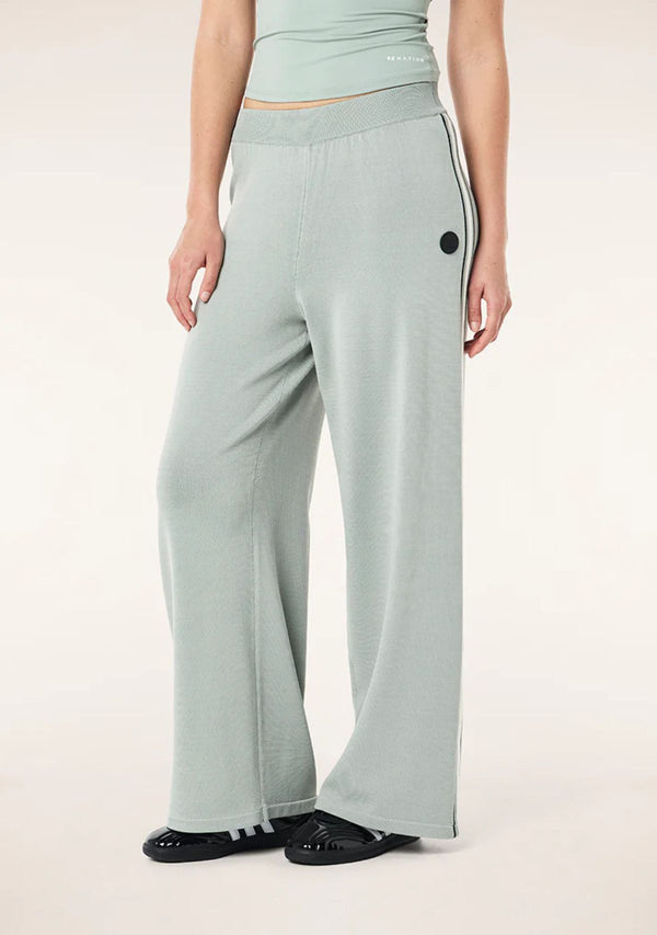 RETREAT KNIT PANT
