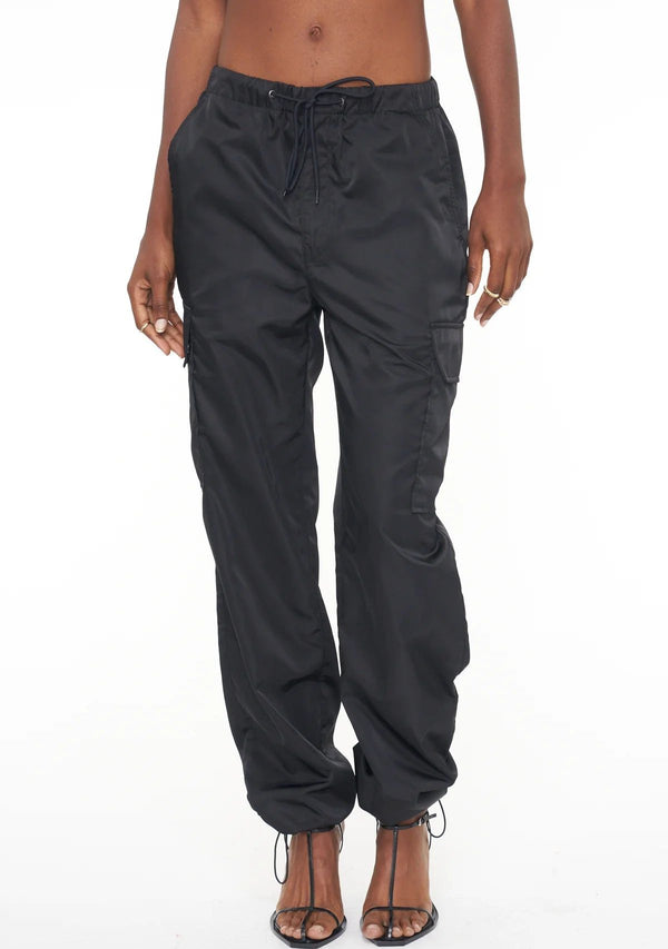 JADE LIGHTWEIGHT CARGO TROUSER - BLACK