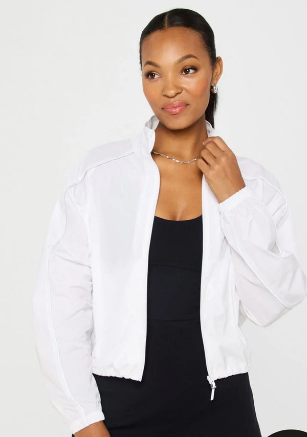 TEMPO LIGHTWEIGHT WINDBREAKER