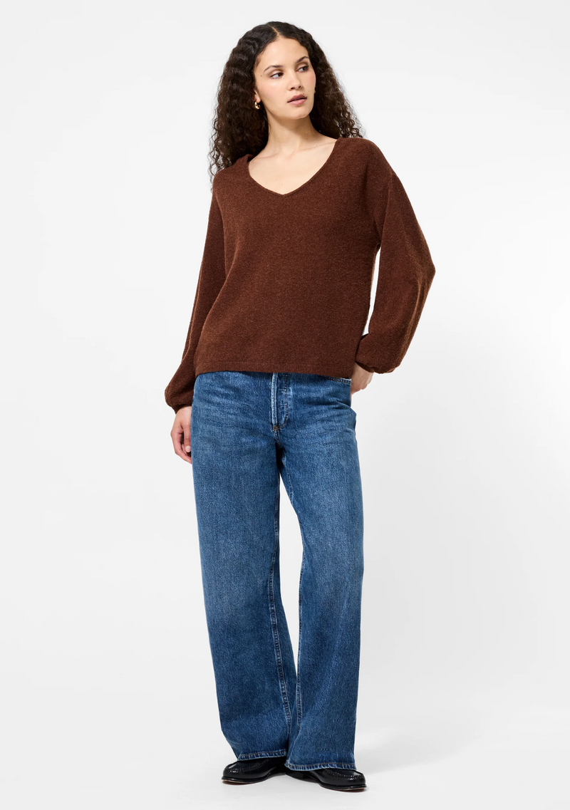 VHARI KNIT V-NECK PULLOVER