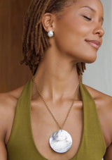 WILLA OVERSIZE PEARL EARRING