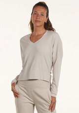 VERA V-NECK TOP