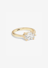 THE SHE'S ON POINT RING