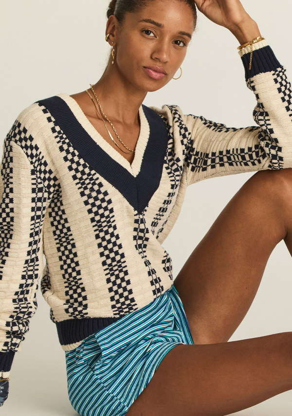 SONNY V NECK SWEATER