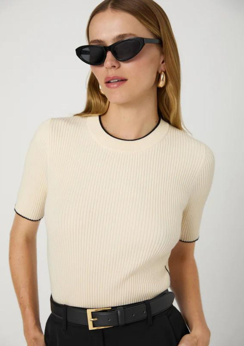 MOZZA SHORT SLEEVE SWEATER