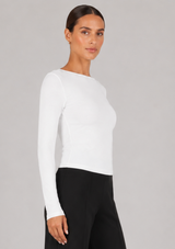 FITTED LONG SLEEVE TEE