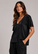 MICROPLEAT EVERYDAY V-NECK