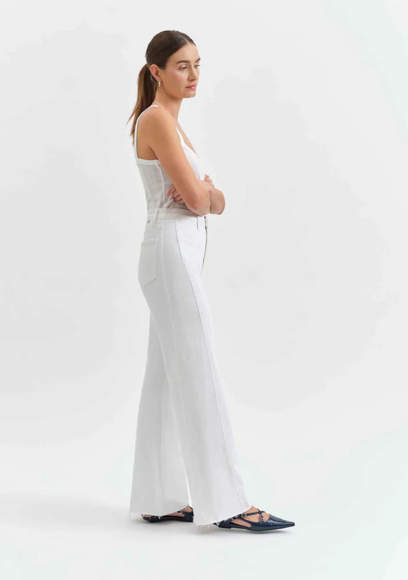 FAR OUT WITH SEAMING HIGH