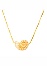KELLEY SHELL NECKLACE