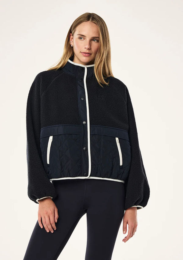 TECHNIQUE QUILT JACKET