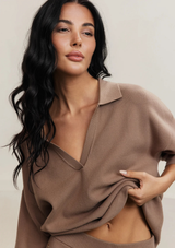 OLLY V-NECK TOP