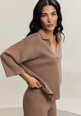 OLLY V-NECK TOP