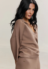 OLLY V-NECK TOP