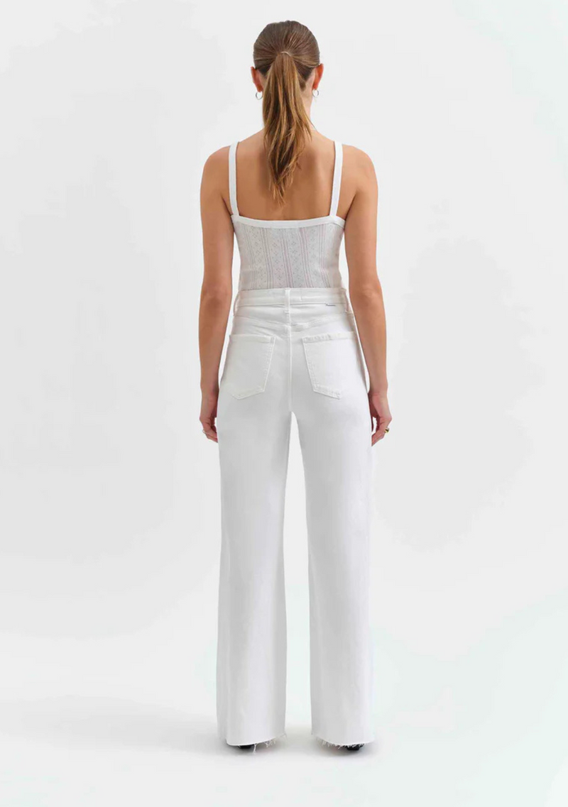 FAR OUT WITH SEAMING HIGH