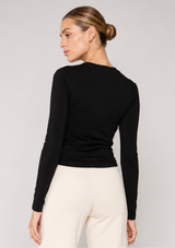FITTED LONG SLEEVE TEE