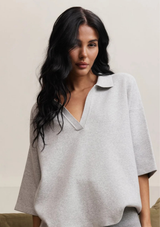 OLLY V-NECK TOP