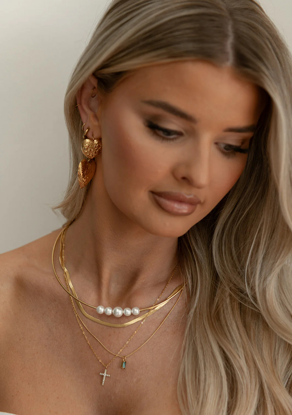 REESE NECKLACE