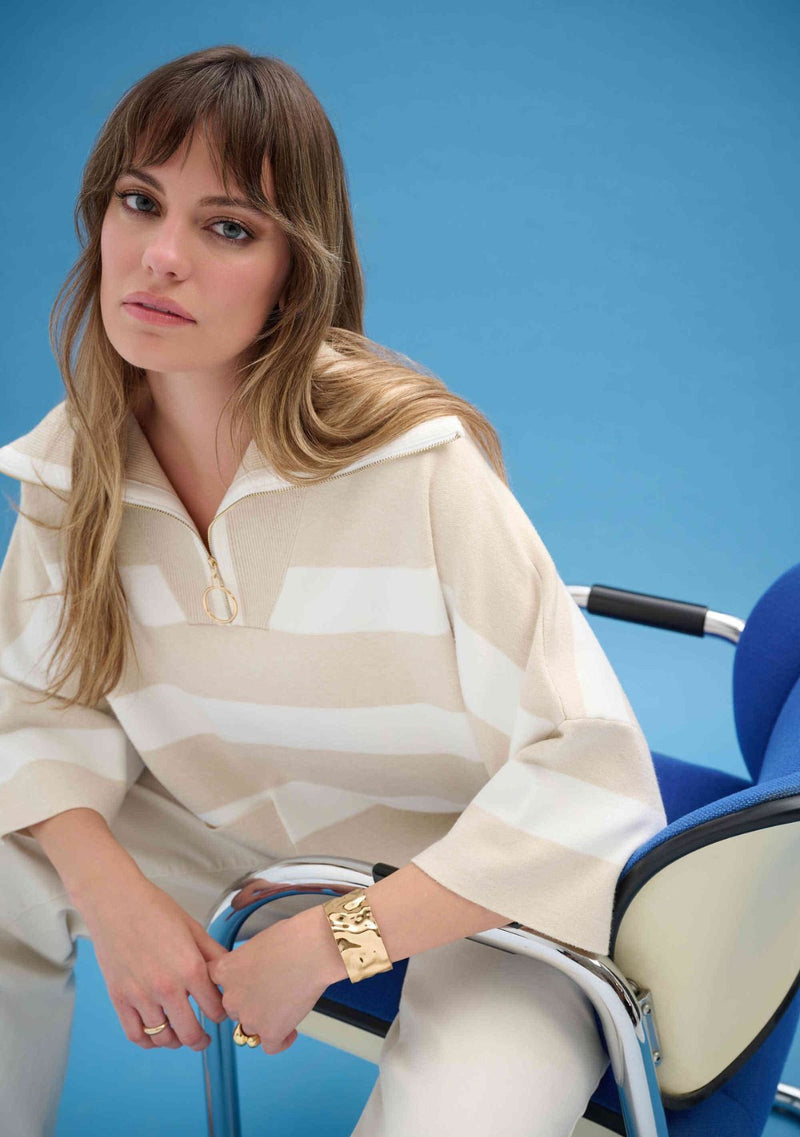 STRIPE PRINT BOXY SWEATER