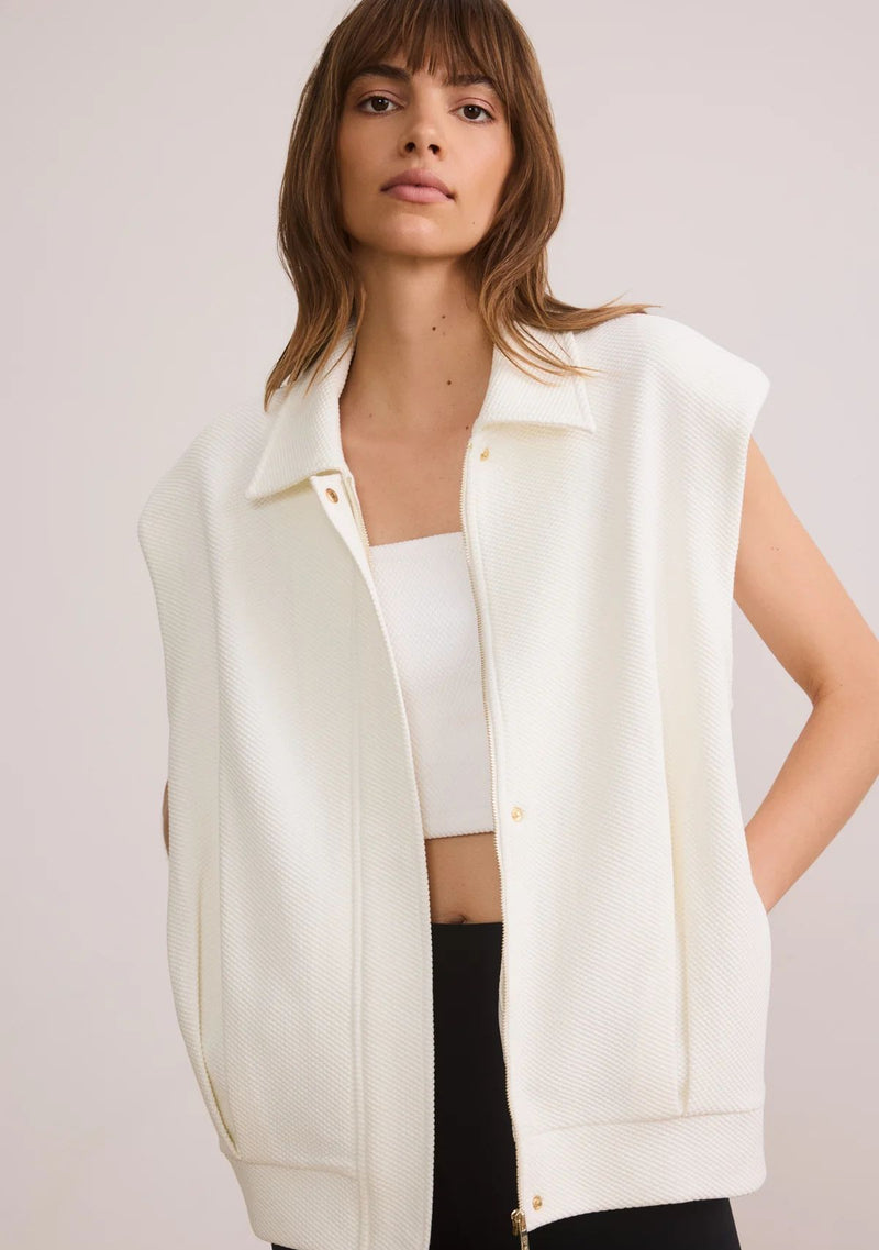 MOON CLASSIC SLEEVELESS JACKET
