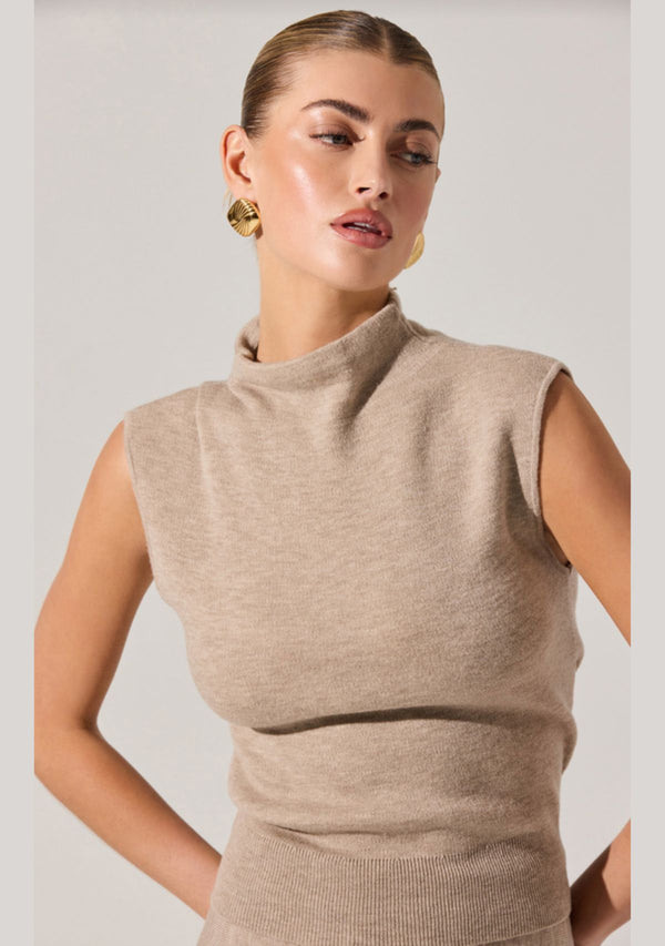 DEORA TOP