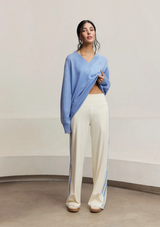 CARLI V-NECK SWEATER