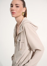STRETCH WOVEN UTILITY JACKET