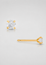 ARIANA SMALL STUD EARRING