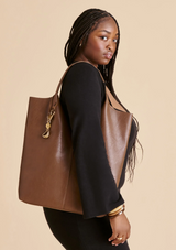 AUGUSTE TOTE