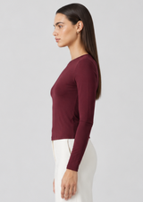 FITTED LONG SLEEVE TEE