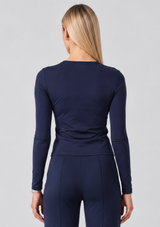 FITTED LONG SLEEVE TEE