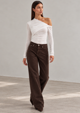 ORGANIC RELAXED LEG JEAN